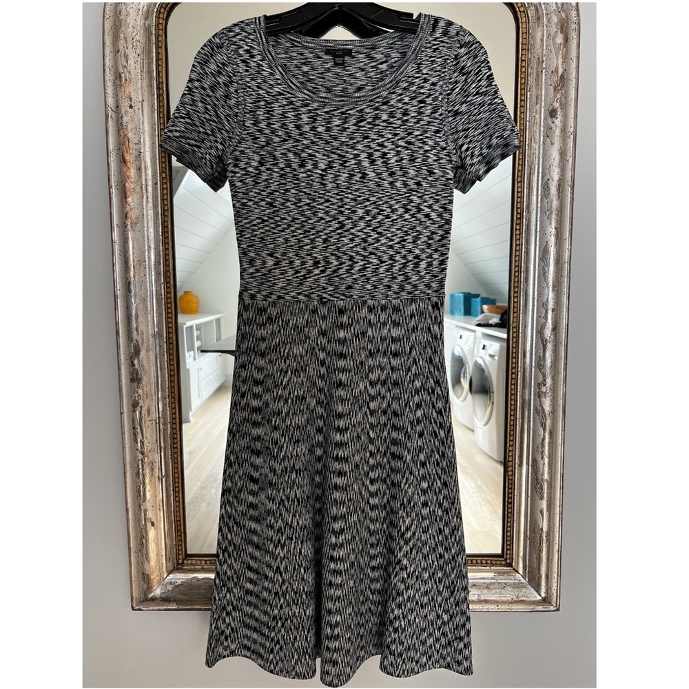 NWOT Ann Taylor knit fit & flare dress